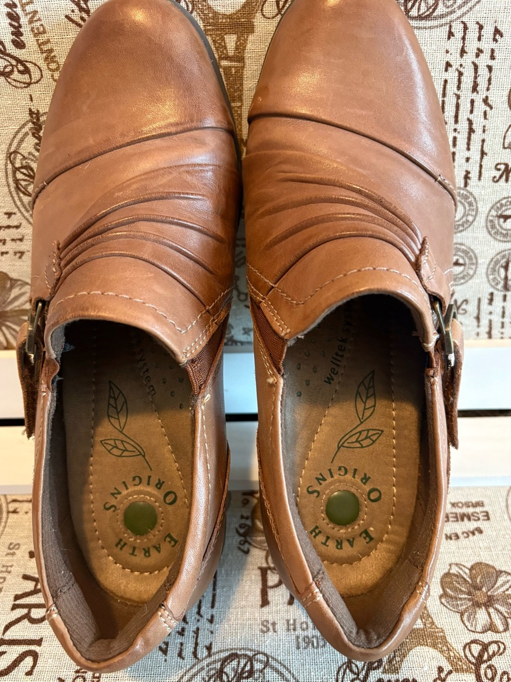 Earth Origins Cognac Leather Ankle Booties 7.5M Comfort Shoes